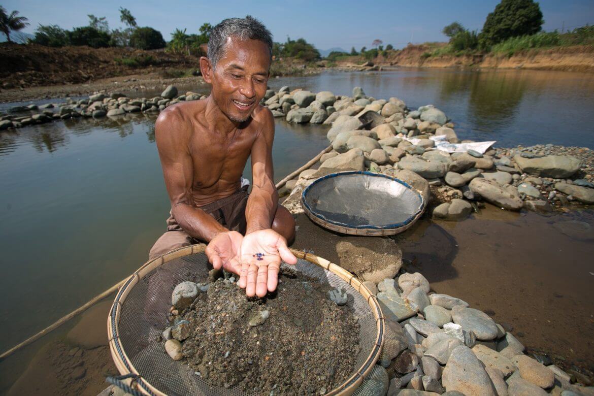 Pailin mining site